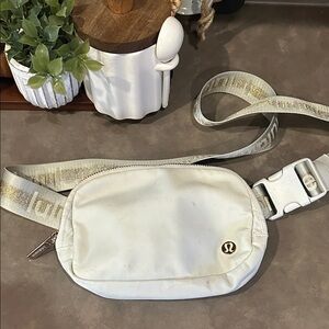 Lululemon light Gray Belt Bag with Gold Logo